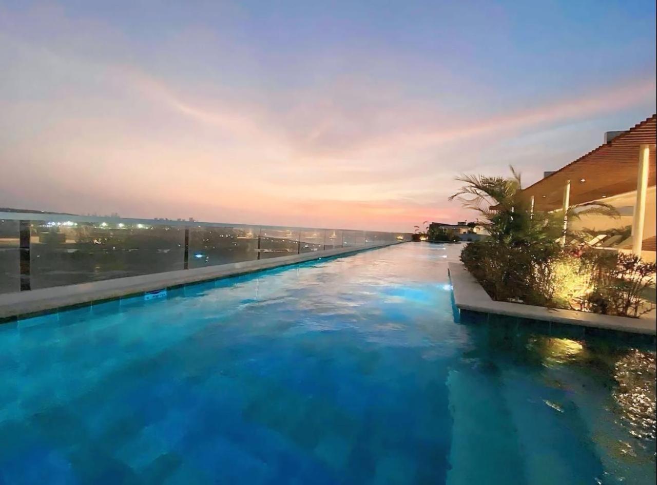 Dominique Cartagena, Beautiful 2 Bedroom Apartment Bagian luar foto